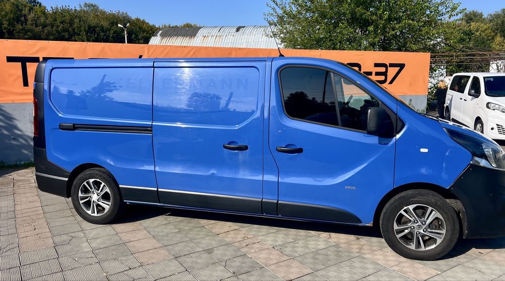 Opel Vivaro 2016