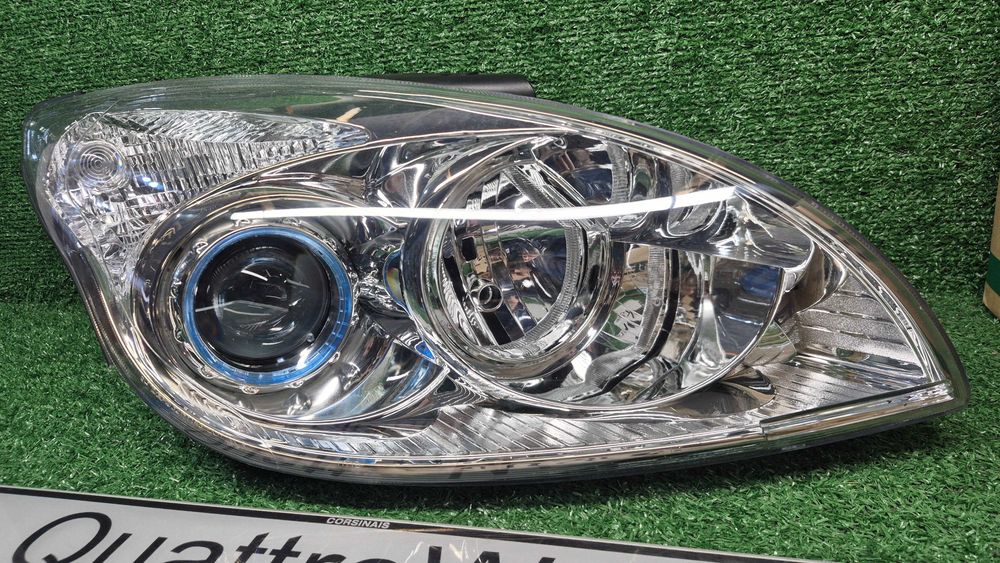 Otica Farol Direito Hyundai i30 FD 2007 a 2012 Ref. 221-1154R-LDEM2 NOVO DEPO