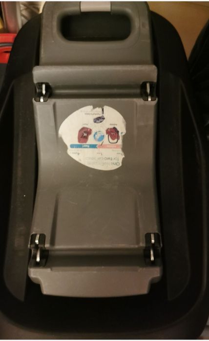 BAZA  do fotelika Family fix