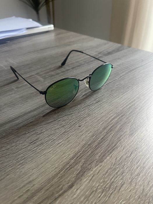 Oculos sol usados uma vez