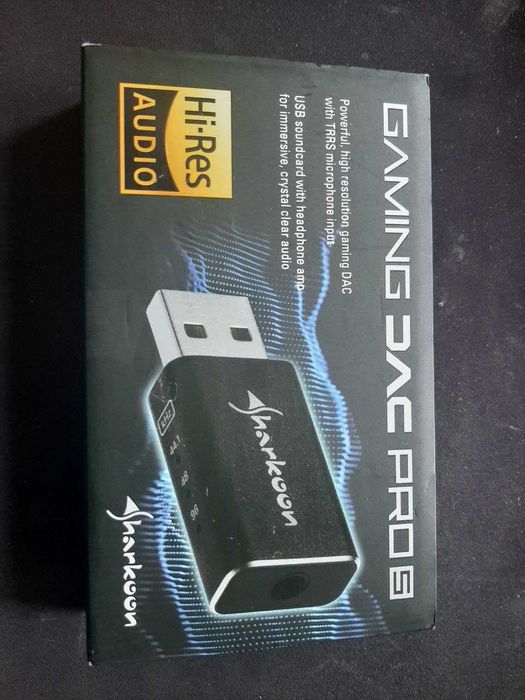 Аудіо-аппаратура (Навушники, підставка під навушники, зовн.аудіокарта)