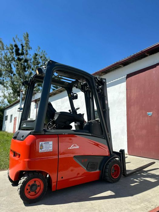 Штабелер електричний Навантажувач  1414 Навантажувач LINDE E18PH-02 1.8t 4.56m