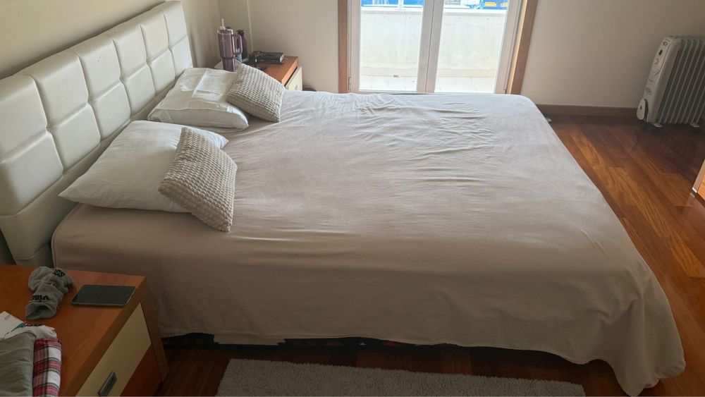 Cama casal+ colchao