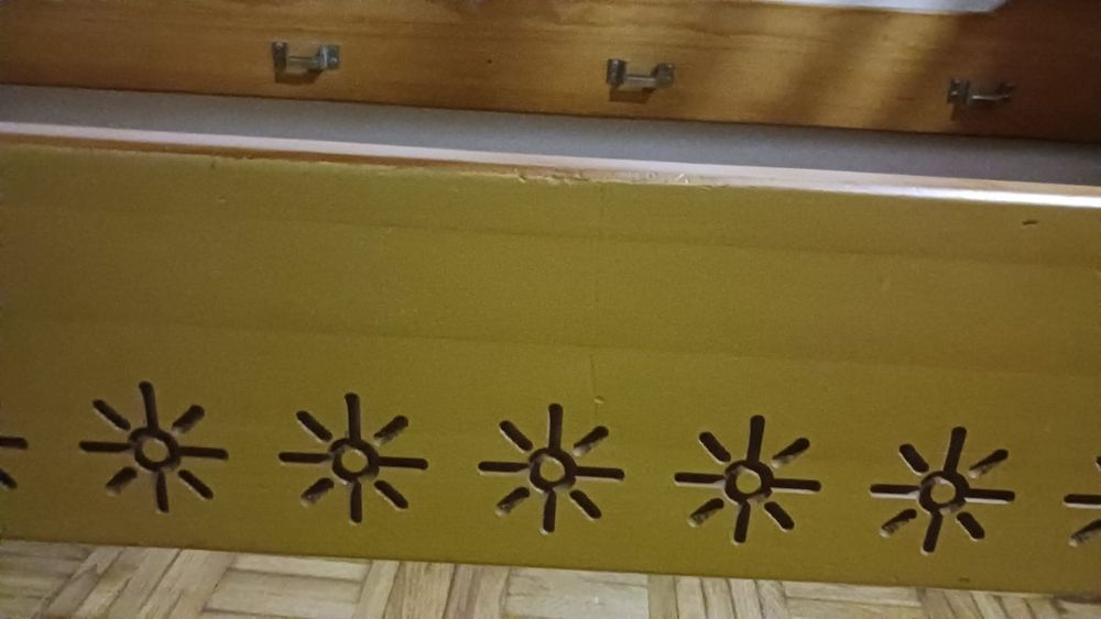 Beliche de duas camas em madeira