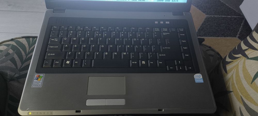 Laptop Maxdata ECO 4510 IW
