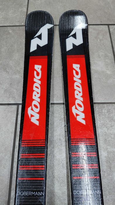 Narty Nordica Dobermann WC GS J 142 cm