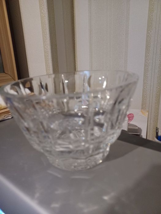 Вази кришталеві нові