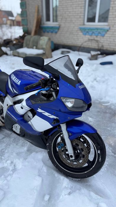 Yamaha r6 свіжопригнана (r1 gsxr hornet fazer fz6 suzuki honda cbr)