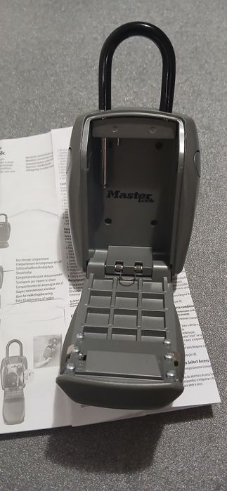 Cofre  caixa de armazenamento segura