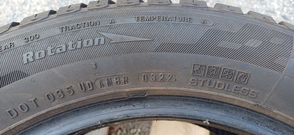 215/55R16 97V NEXEN , dwie używane opony wielosezonowe.