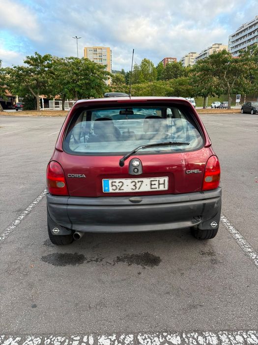 Opel Corsa 1994 – Económico, fiável e pronto a andar!