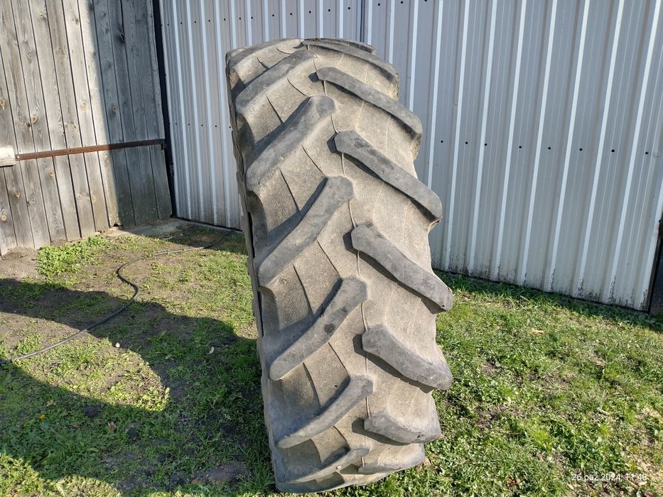 Opona Pirelli 520/70 R38