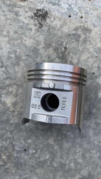 Поршни газ 53, газ 66, ЗМЗ 511