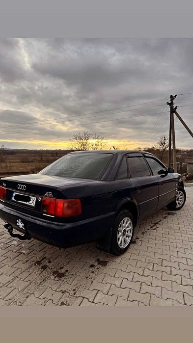 Продам Ауді а6 с4 2.0 газ бензин газ вписаний срочна продажа