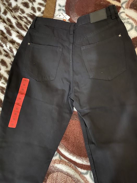 Джинси Мом Сінсей