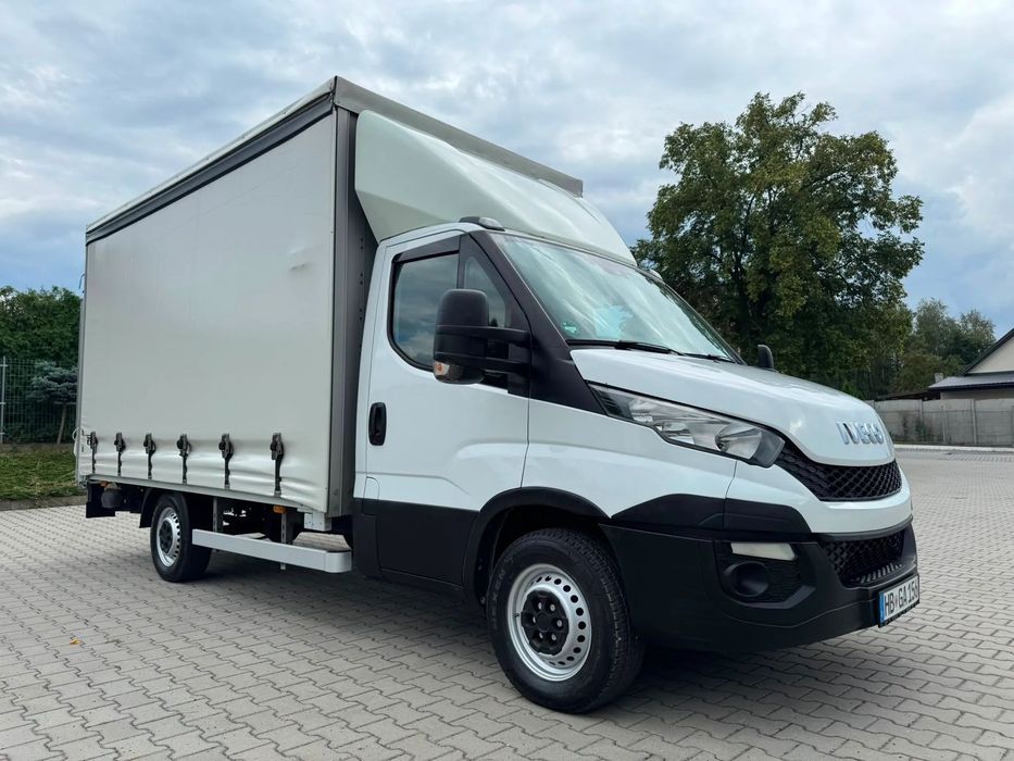 Iveco DAILY 35 LIFT Climatronic Elektryka Tempomat Kamera Winda Plandeka Kontener 3os. Serwis  2.3HPI 130KM LIFT Climatronic Tempomat Kamera Plandeka Kontener 3os.