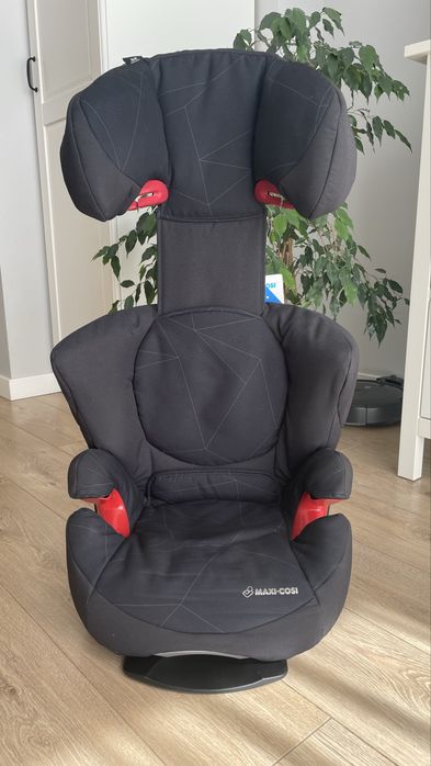 Fotelik samochodowy 15-36 kg Maxi Cosi