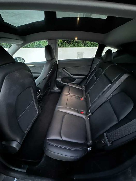 Tesla Mod Y 2023 — photo 5