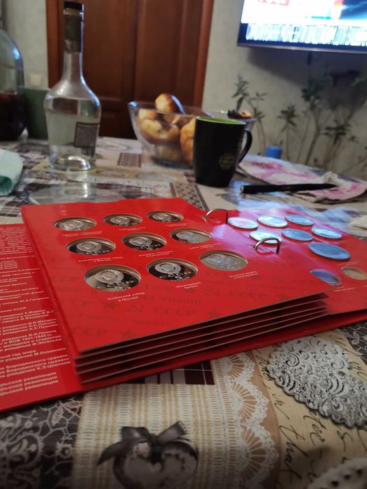 Юбилейные 5 рублей набор пруф в запайках 12шт. Без шайбы.