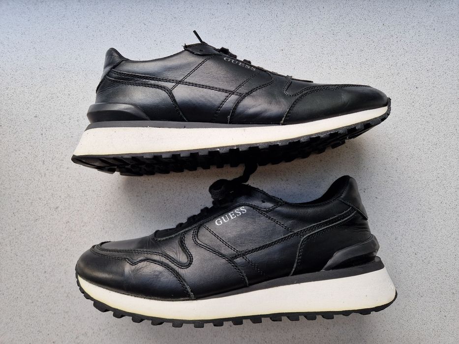 Czarne buty sneakersy Guess rozmiar 42
