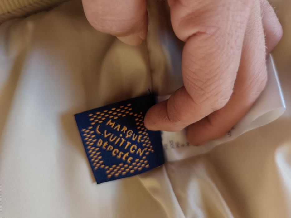 Casaco LV rabbit Louis Vuitton