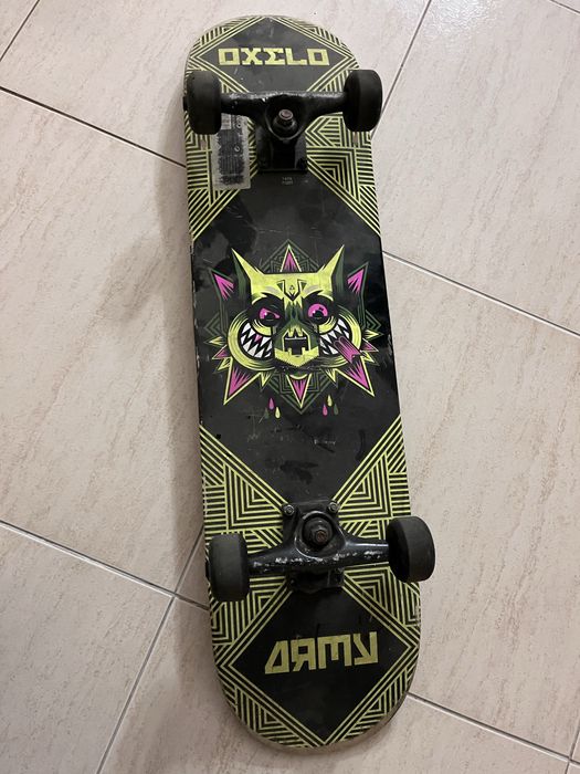 Skate oxelo modelo army