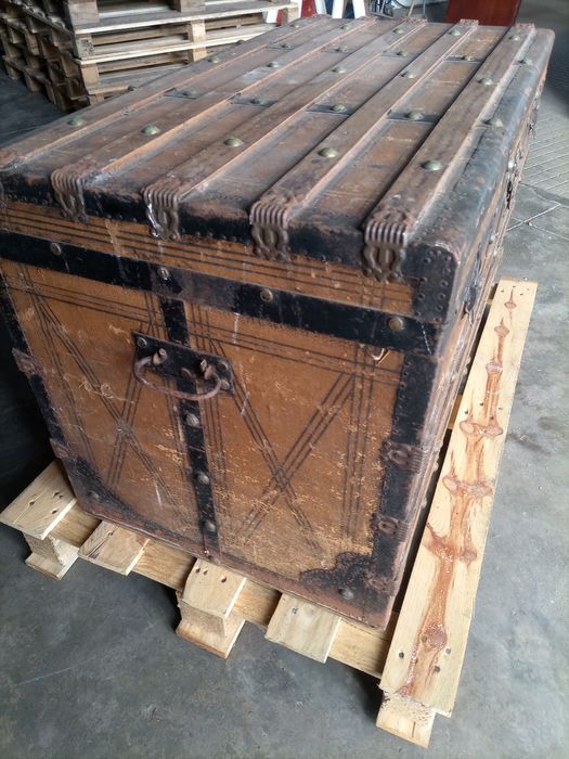 Baús antigos vintage