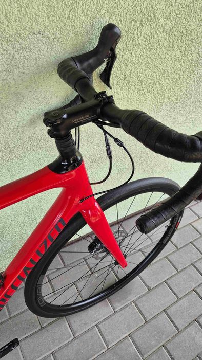 SPECIALIZED roubaix DISC ultegra 11s CARBON  r56 future shock road+