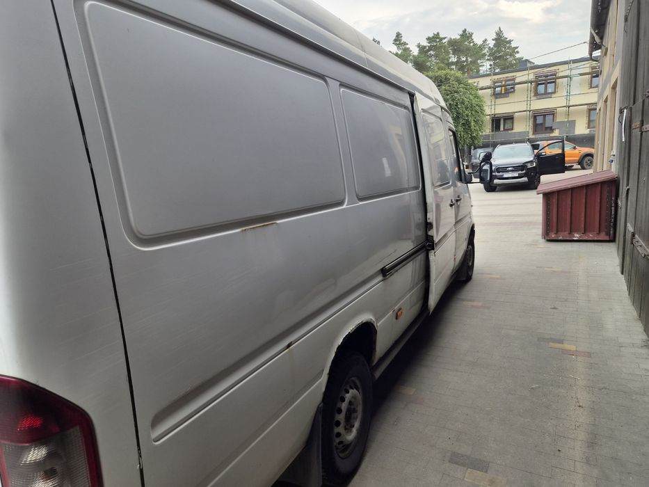 Sprzedam mercedes sprinter max w całości lub na części