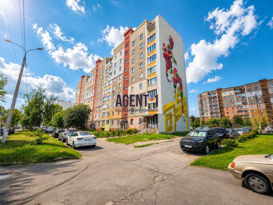 Продаж 1-кімнатної , 3 поверх, Масани. м. Чернігів. Чудовий стан будинку