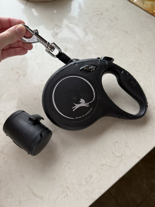 Поводок-рулетка Flexi Classic L, для собак до 50 кг, лента 8 м