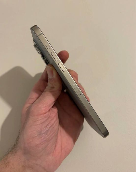 iPhone 15 Pro Max, 128GB, Natural Titanium