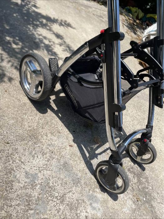 Carrinho bebé 2 em 1