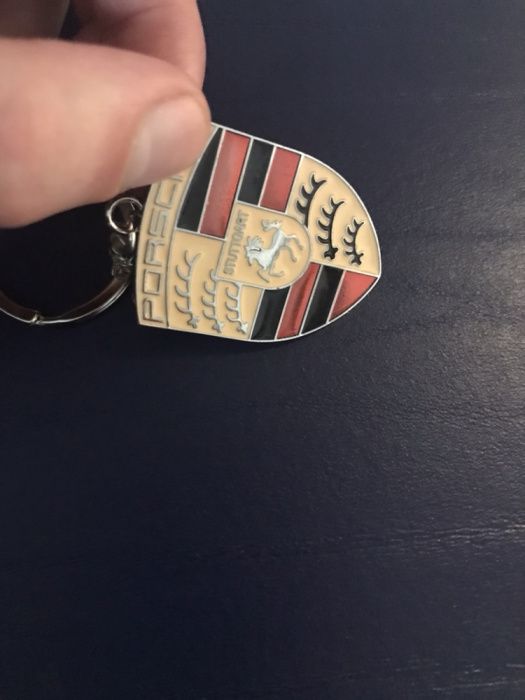 Brelok Porsche znaczek logo okulary koszulka