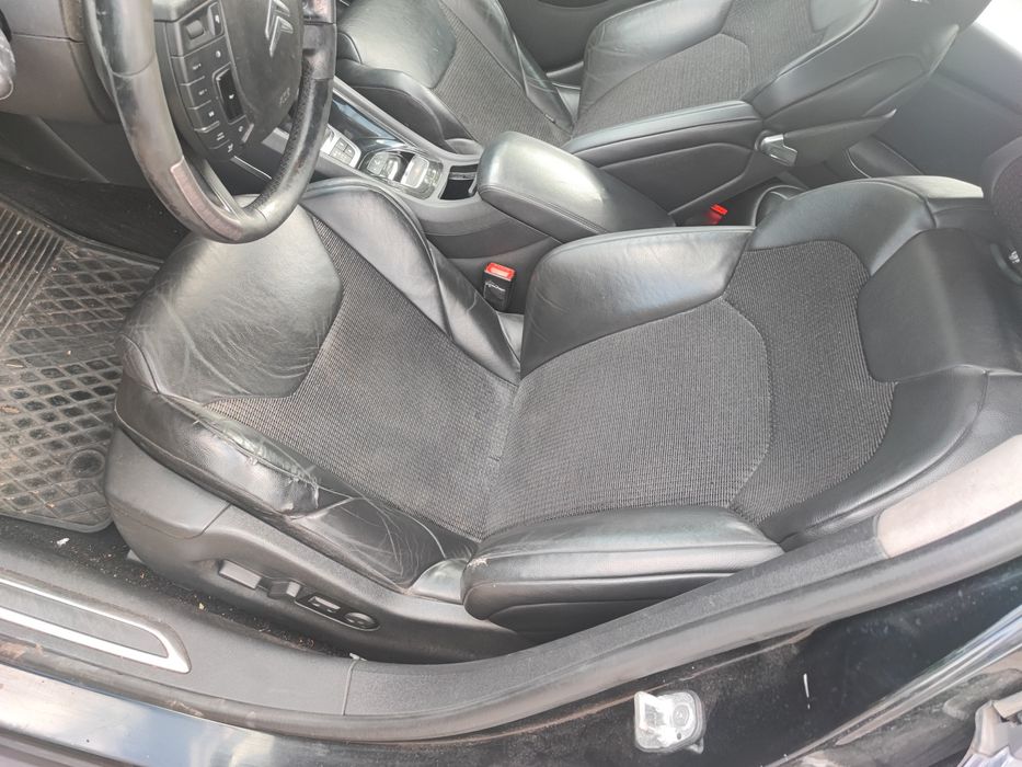 Citroen C5 X7 KTVD RHH/RH02 20GF13 na części