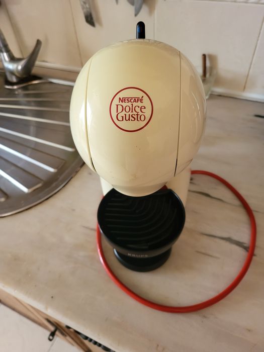 Máquina de café dolce gusto