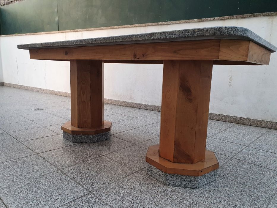 Mesa de Cozinha em Pedra