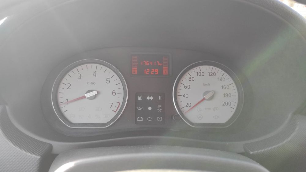 Renault Logan MCV 1.6v 2009 7місць газ