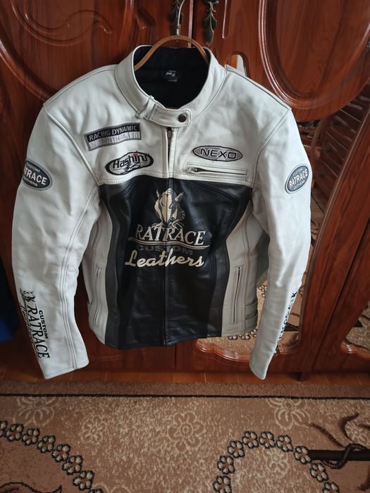 Продам мото куртку шкіряна