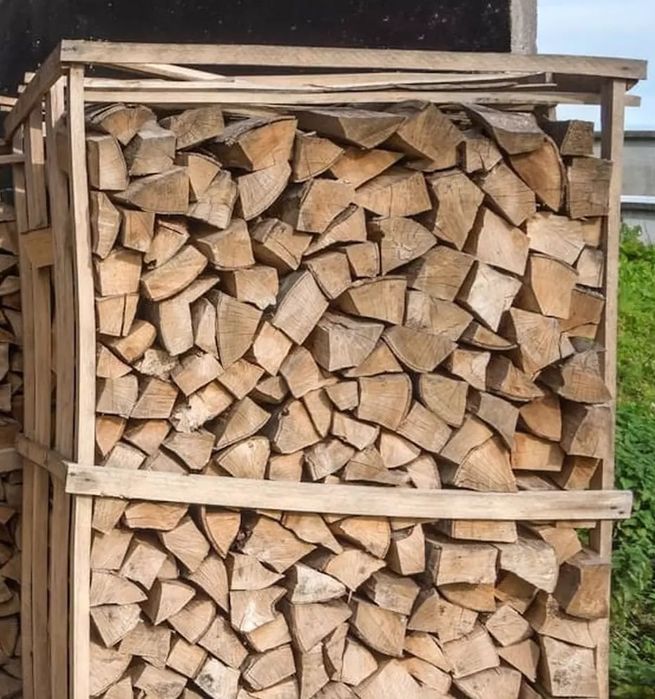 Sezonowane Drewno Kominkowe 3 lata Suche Buk Grab Dąb Dostawa Mroków