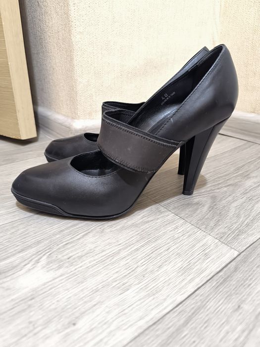 Туфлі tods жіночі