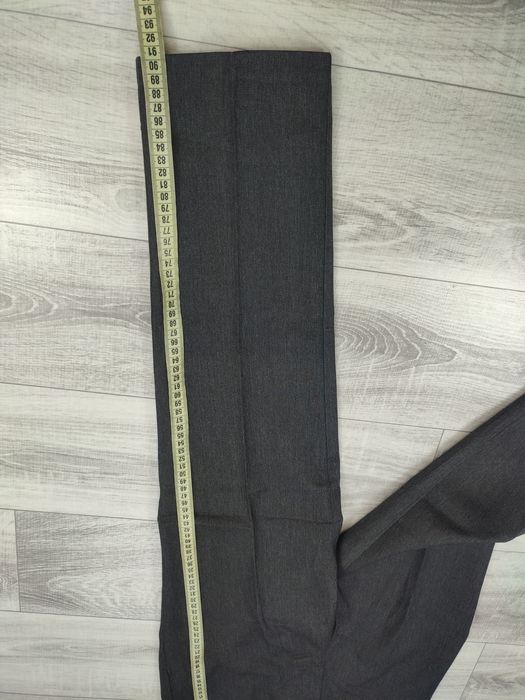 Nowe eleganckie galowe spodnie na kant 146 / 152 apel