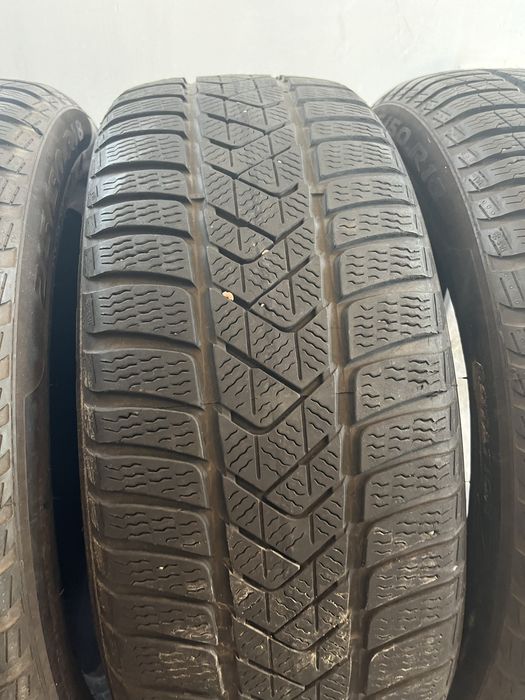 215/50/18 pirelli