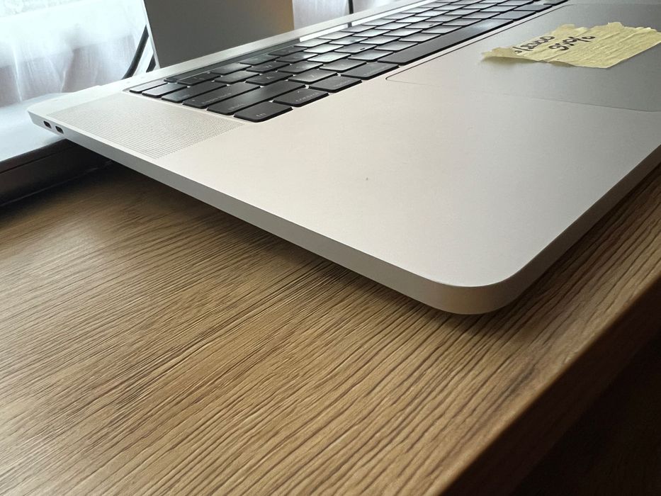 MacBook Pro 16’ 2019 A2141 корпус в зборі