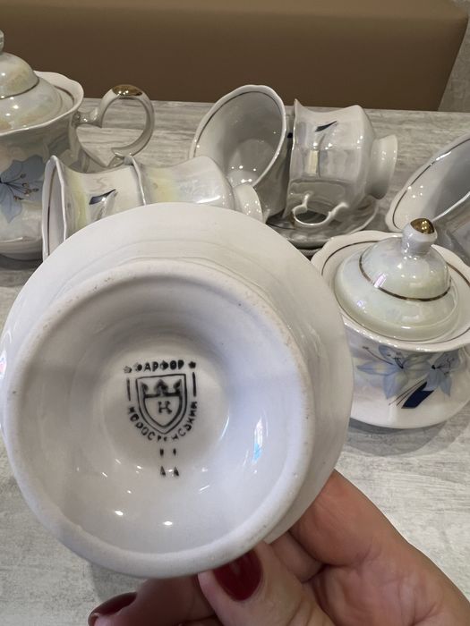 Сервиз чайный фарфор