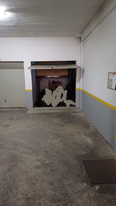 Garagem Alverca c/ mezanine