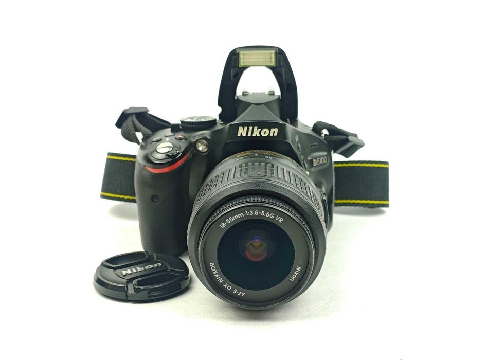 Дзеркальний фотоапарат Nikon D5100 18-55mm 32Gb + заводський комплект