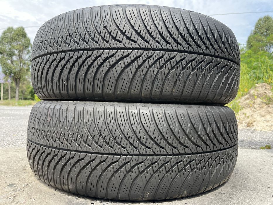 Шини 235/60 R18 Yokohama 2 всесезонні гуми як нові