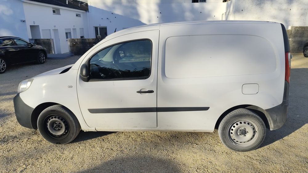 Kangoo nacional 2019 €7500,00