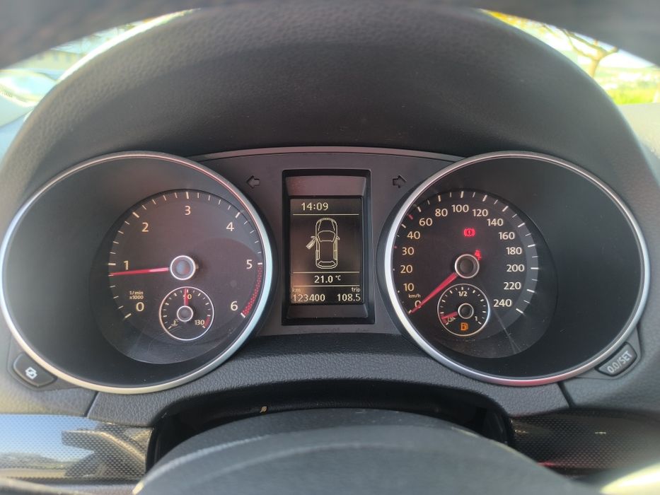 VW Golf Variant 1.6 TDI 105cv (2010) - Nacional 123 mil Kms!